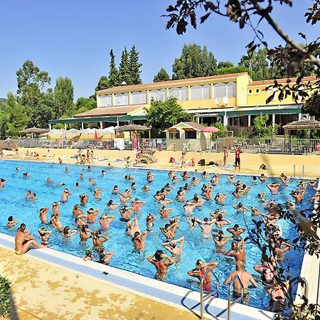 Domaine Des Naiades Campsite 4*